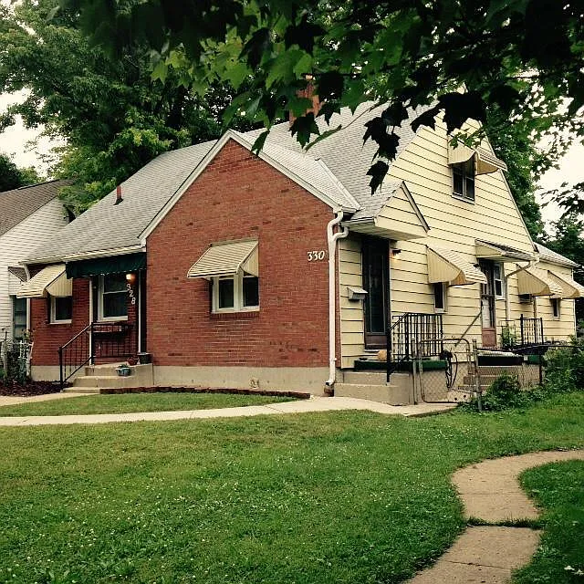 328-330 S Powell Ave photo 1