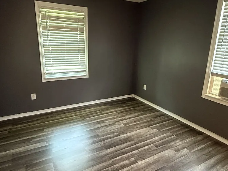 908 Spaulding Dr — Photo 19