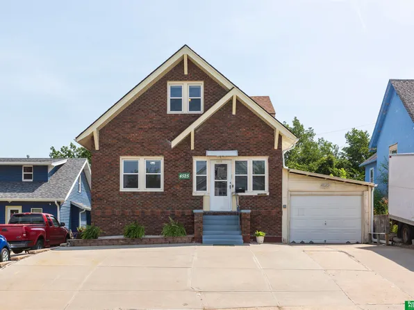 4525 S 17th St, Omaha, NE 68107