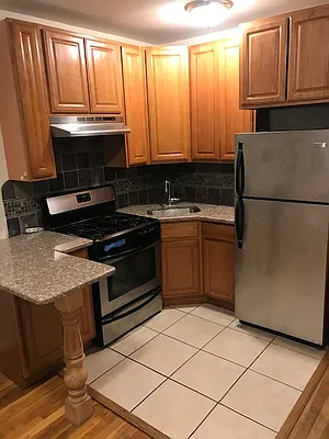 Rented by Christopher Devincenzi, LREB | media 1