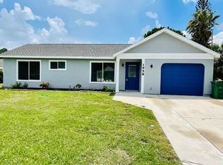 1958 SE Avanti Cir, Port Saint Lucie, FL 34952