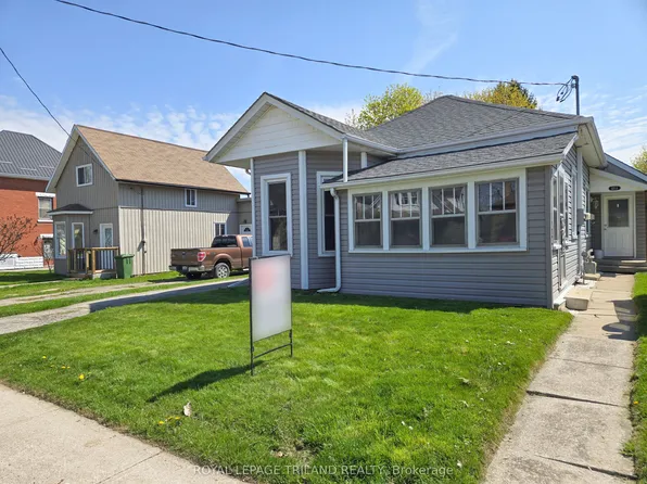 125 Balaclava St #A, Saint Thomas, ON N5P 3C8