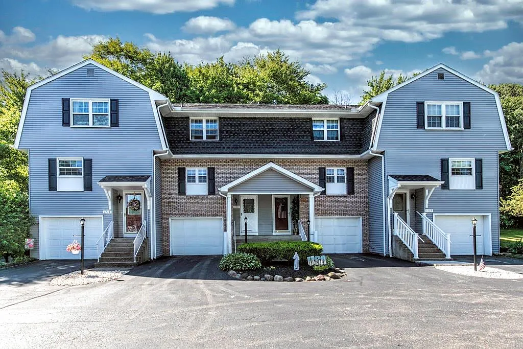 1115 Apple Tree Dr photo 1