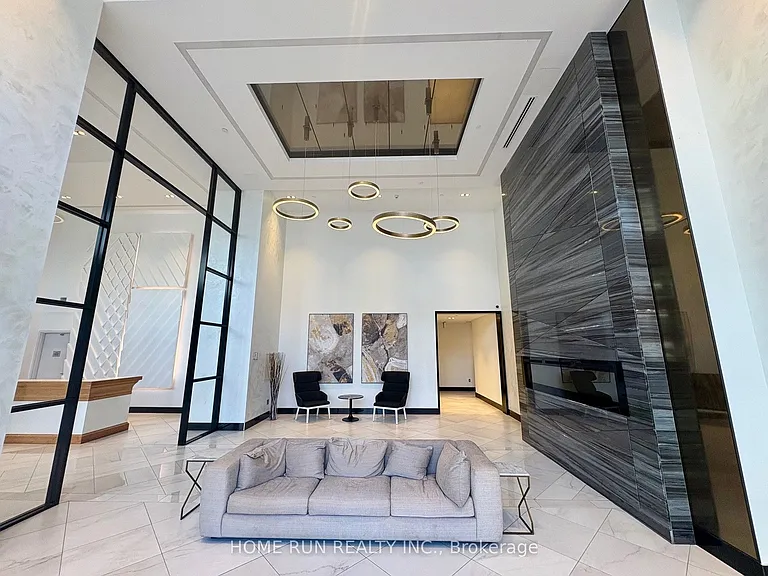 255 Bay St #3 — Photo 5