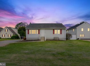 370 S Hook Rd, Pennsville, NJ 08070