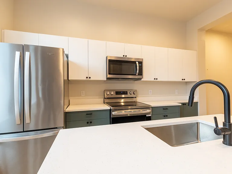 700 N Taylor Ave #2 — Photo 4