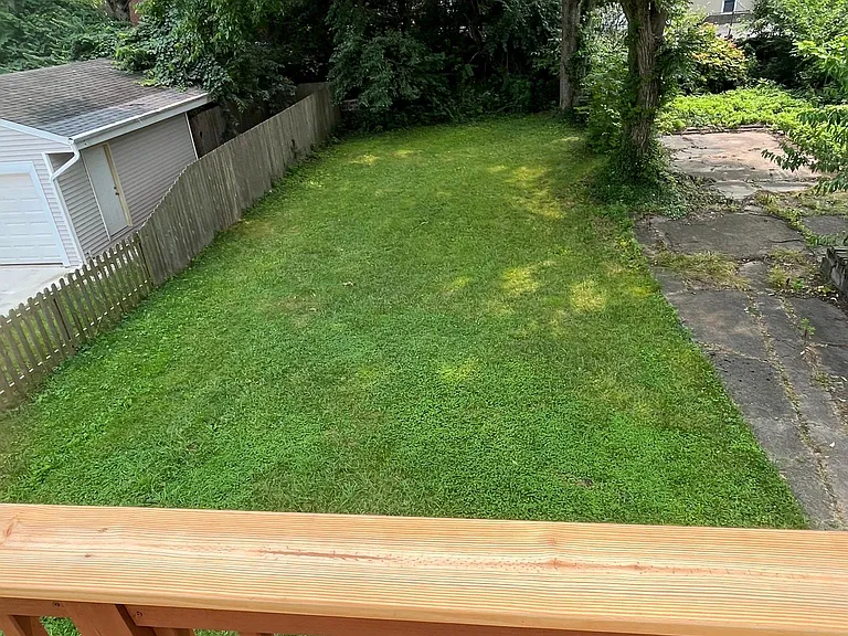 2827 Astoria Ave — Photo 23