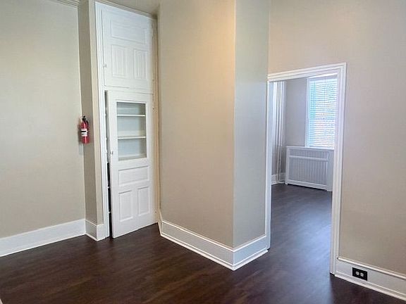 4th image of 1233 N 29th St Front 2