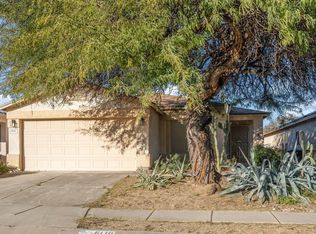 8110 S Sunny Horizon Pl, Tucson, AZ 85747
