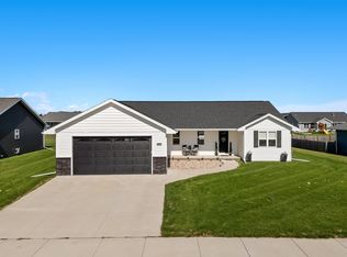 3424 E Rubyred Dr, Appleton, WI 54913