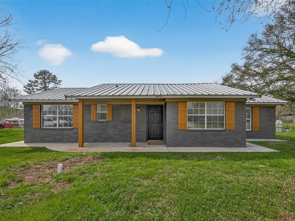 25409 Pebble Dr, Huffman, TX 77336