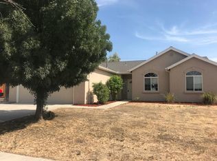 1601 Linden St, Lemoore, CA 93245