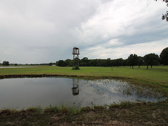5th image of 4162 Gr 818 Rd