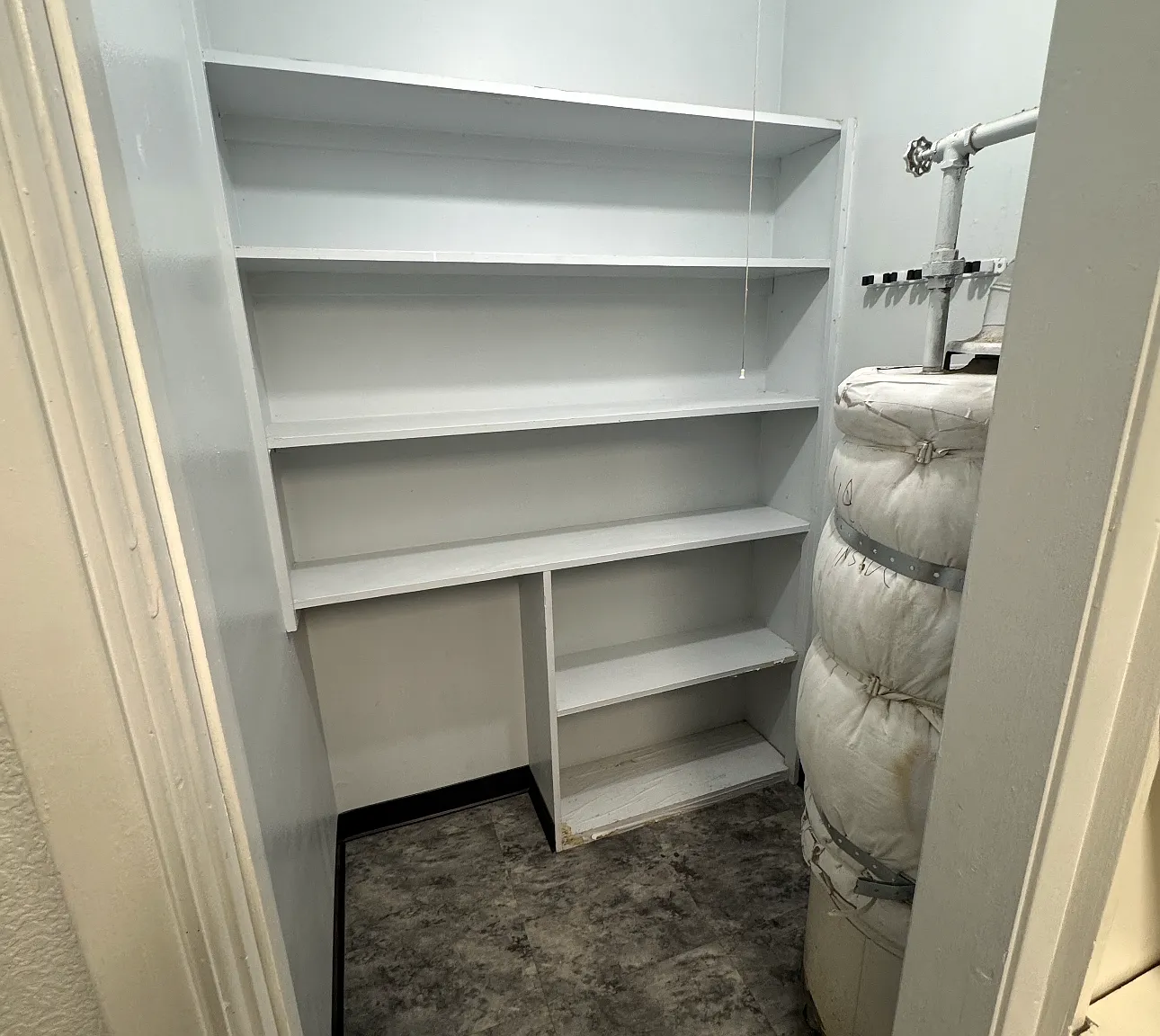 2 bed, 1200 sqft, $1,550 — Photo 3