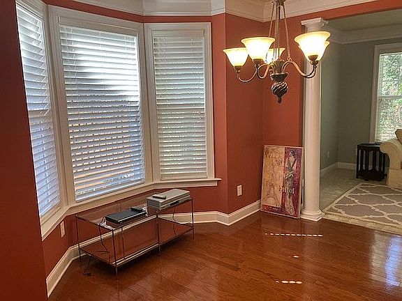 Bay window in kitchen. 