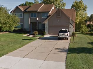 6332 Wood Pond Rd, West Bloomfield, MI 48323