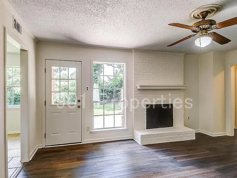 5548 Montpelier Dr — Photo 3