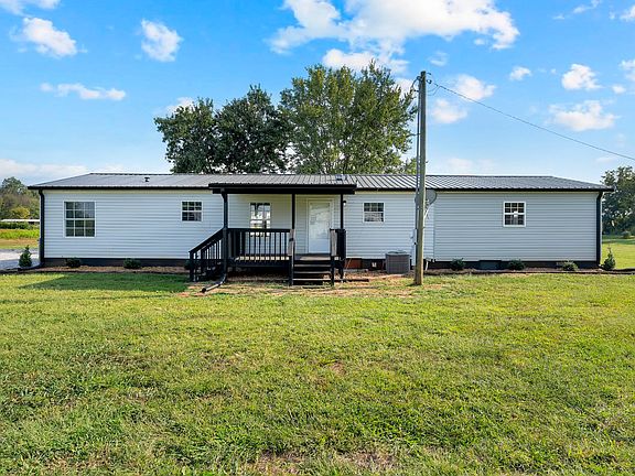 5th image of 240 Cole Ln