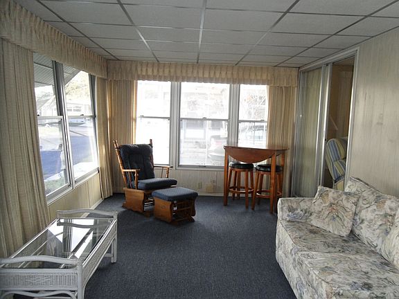 3rd image of 1292 S Kimona Dr