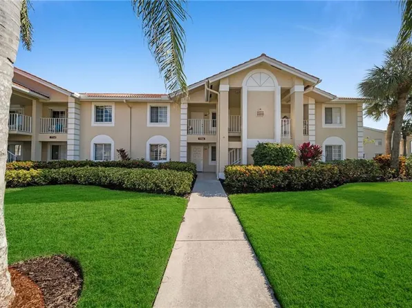 7706 Jewel LN #104, NAPLES, FL 34109