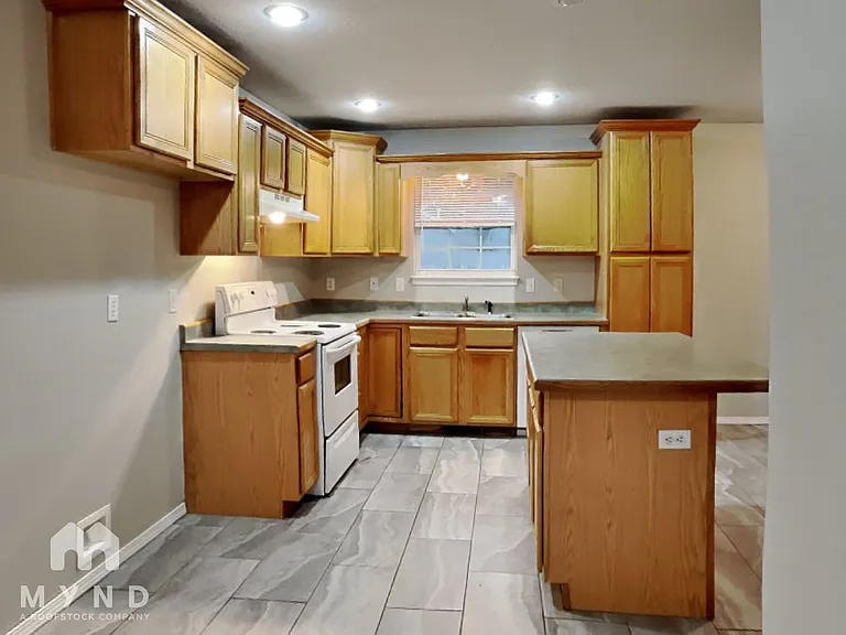 730 N Elder Ave — Photo 7