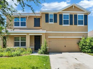 8219 Bilston Village Ln, Gibsonton, FL 33534