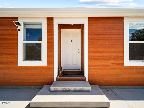 3rd image of 70 N 8158th