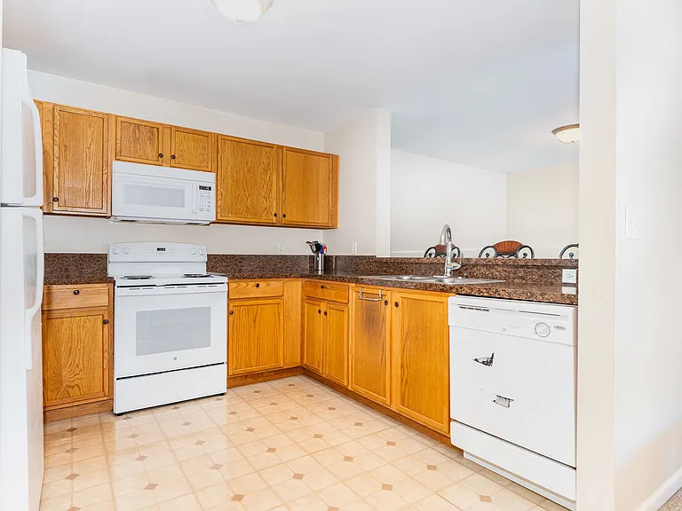 146 Bertram Dr #G — Photo 9