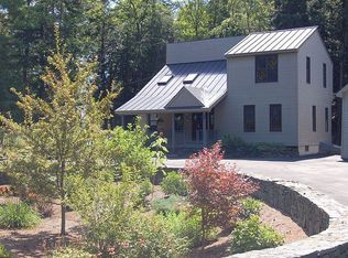 48 Dewey Beach Rd, Sunapee, NH 03782