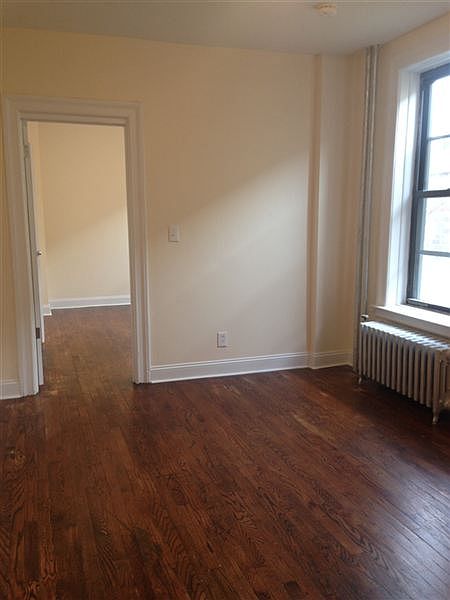 1st image of 2535 31st Ave