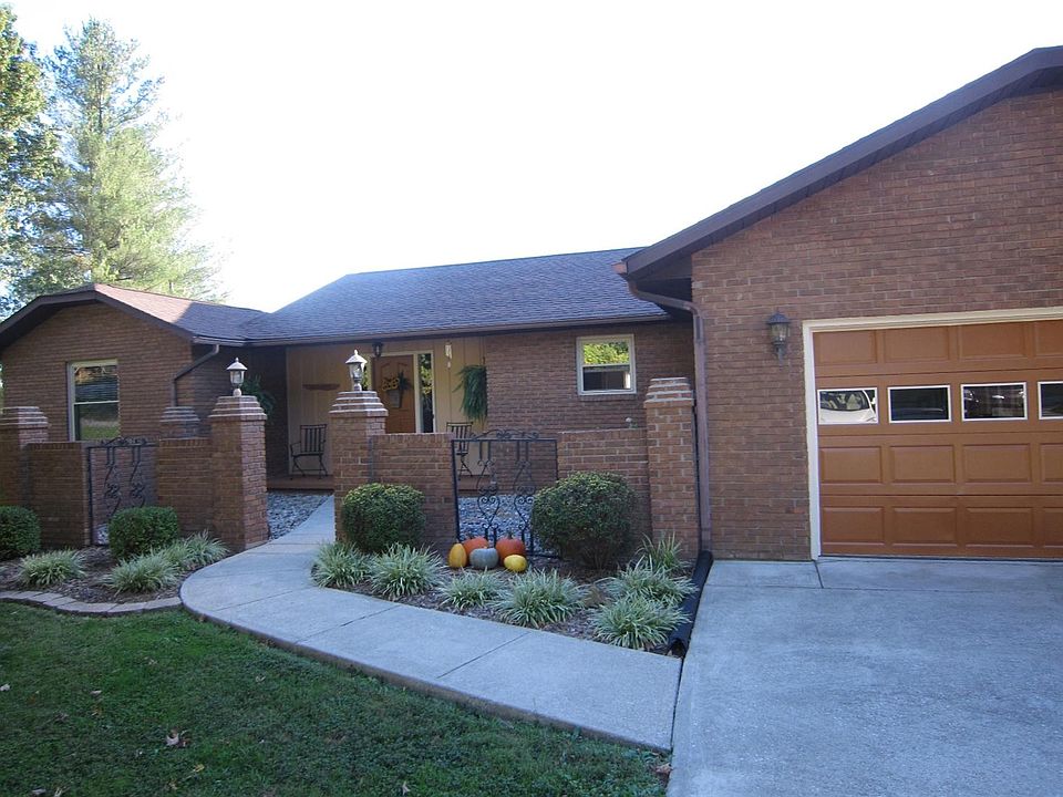 1st image of 81 Cardinal Hill Ln