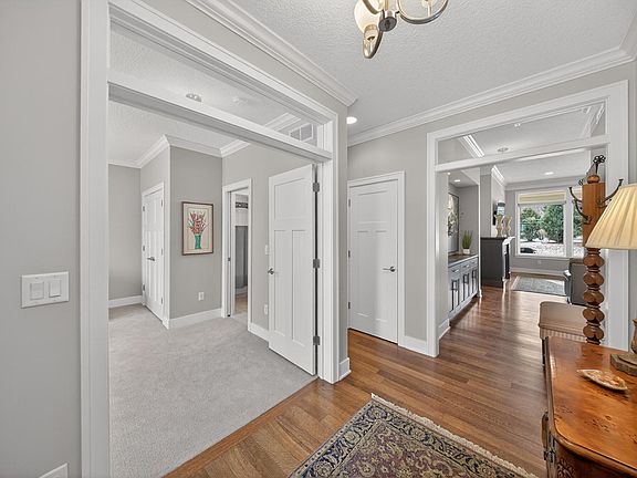 4th image of 3750 Berkshire Rd SW