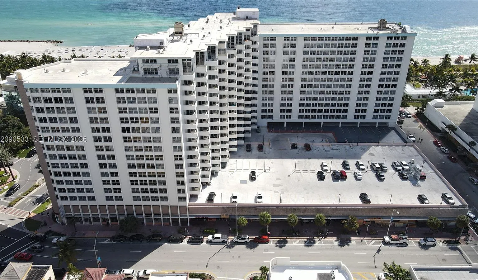 Triton Tower Condo — Photo 2