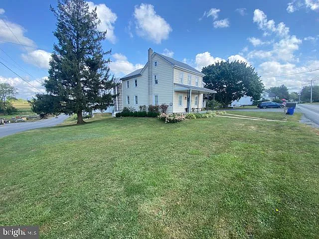 887 Centerville Rd — Photo 36