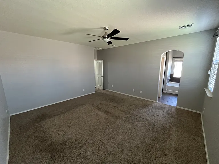 13145 Saker Dr — Photo 4