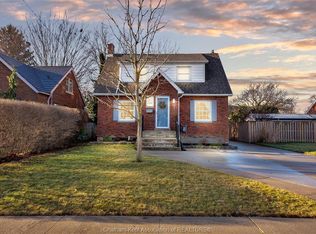112 Arnold St, Chatham Kent, ON N7L 2X8