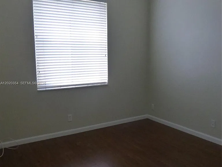 1139 Chenille Cir — Photo 17