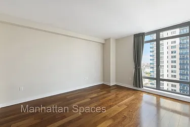 Rented by Manhattan Spaces