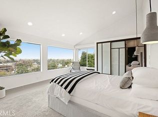 11354 Sunshine Ter, Studio City, CA 91604