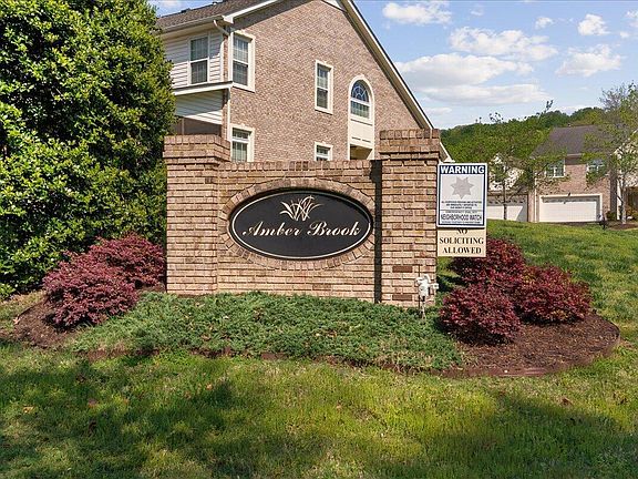 5th image of 6131 Amber Brook Dr