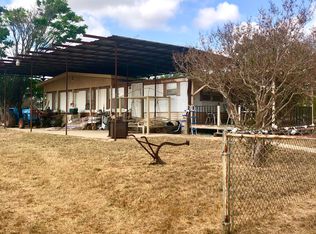 1925 Amphion Rd, Poteet, TX 78065