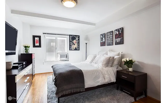 Sold by Douglas Elliman | media 12