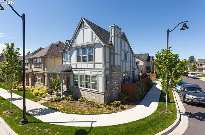 7697 NE Prefontaine St — Photo 24