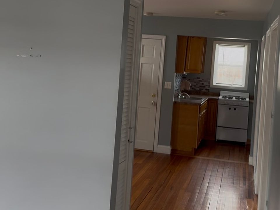 1st image of 64 Madeira Ave #3