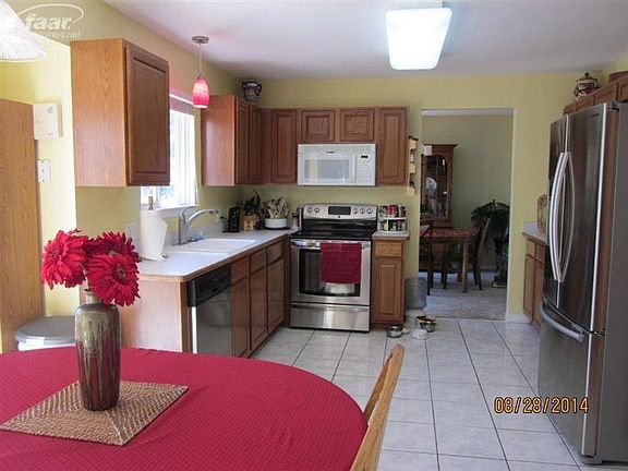 5th image of 4435 Palmetto Ct