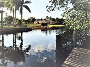 18250 Pioneer Rd, Fort Myers, FL 33908