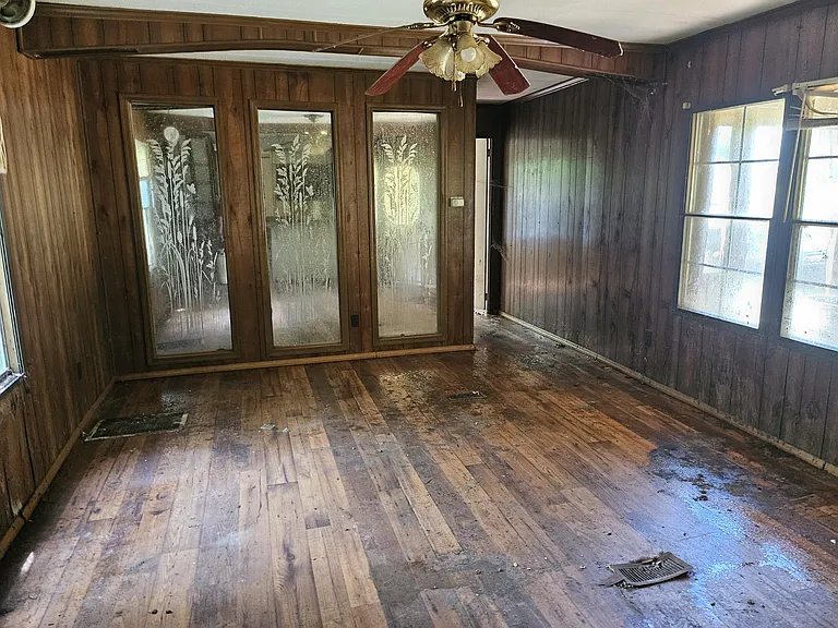 308 Chance Dale Rd — Photo 3
