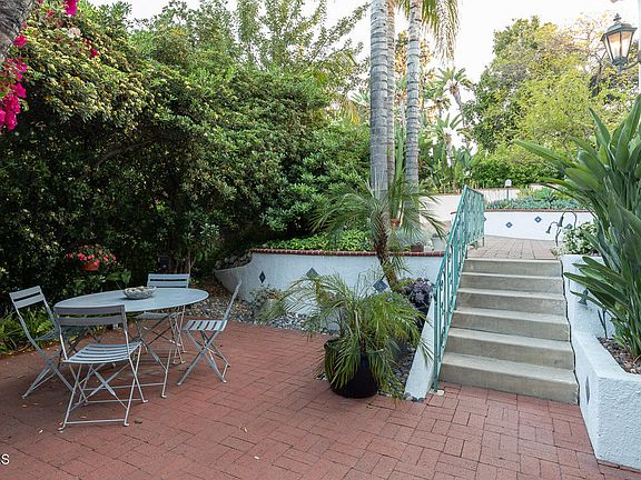 4th image of 1659 Kaweah Dr