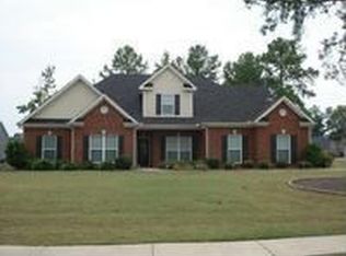 348 Glouchester Dr, Locust Grove, GA 30248