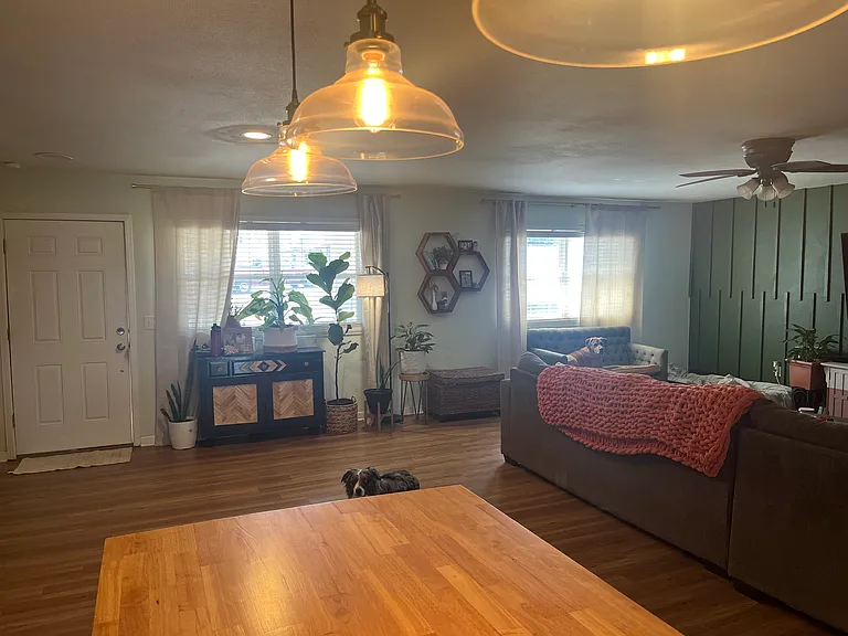 3006 Scott Ln — Photo 5